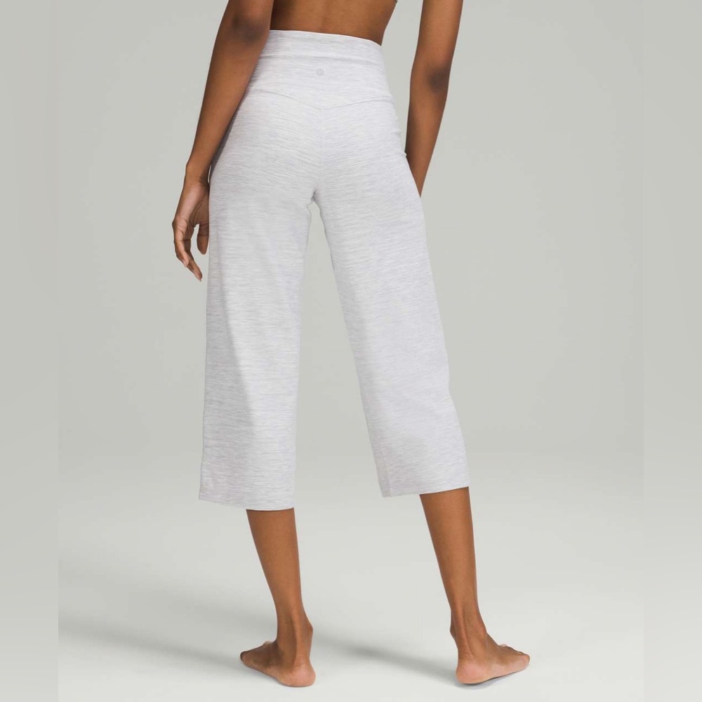 Lululemon Align Wide Leg Crop Pants 23” Size 6 - Picture 2 of 6